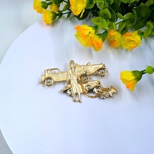 Unique and Stunning Vintage Gold Plated Lady Walking her Dog Brooch